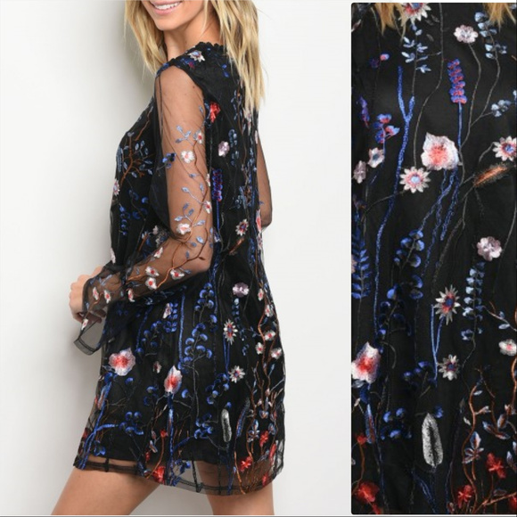 (LAST 1)S/S 2018 BLACK EMBROIDER DETAILED DRESS - Picture 2 of 2